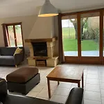 Holiday home Au Coin Du Loup, Zwarteberg, 14 Personnes