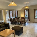Au Coin Du Loup, Zwarteberg, 14 Personnes Holiday home