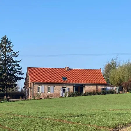 Au Coin Du Loup, Zwarteberg, 14 Personnes Holiday home *