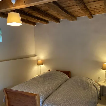 Au Coin Du Loup, Zwarteberg, 14 Personnes